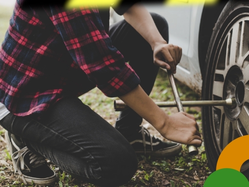 Qué hacer si se te pincha una llanta Manual de supervivencia vial-100